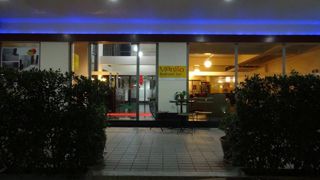 Mango Bedroom Inn Бангкок Экстерьер фото