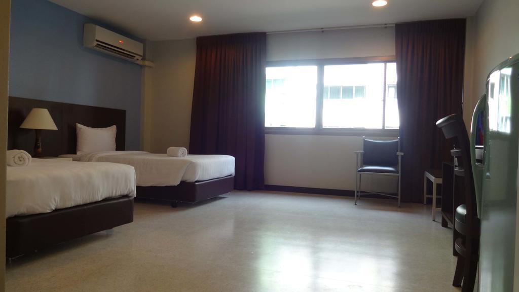 Mango Bedroom Inn Бангкок Экстерьер фото