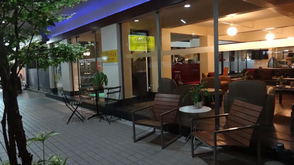 Mango Bedroom Inn Бангкок Экстерьер фото