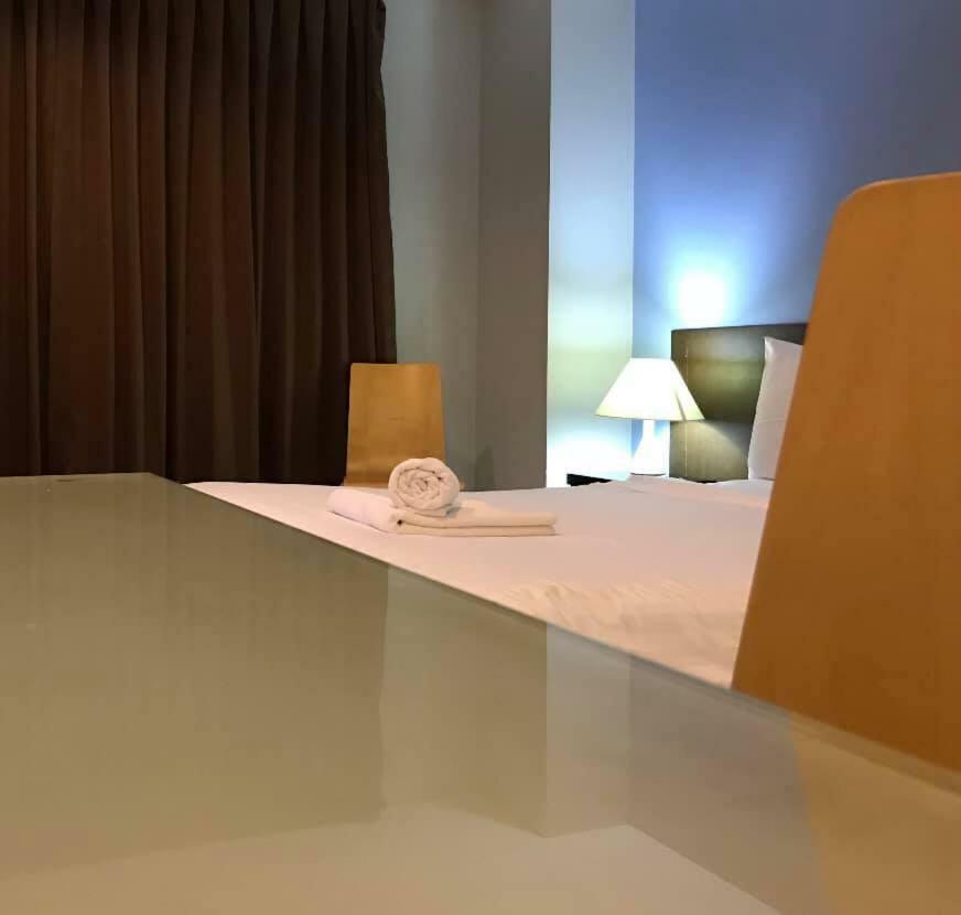 Mango Bedroom Inn Бангкок Экстерьер фото