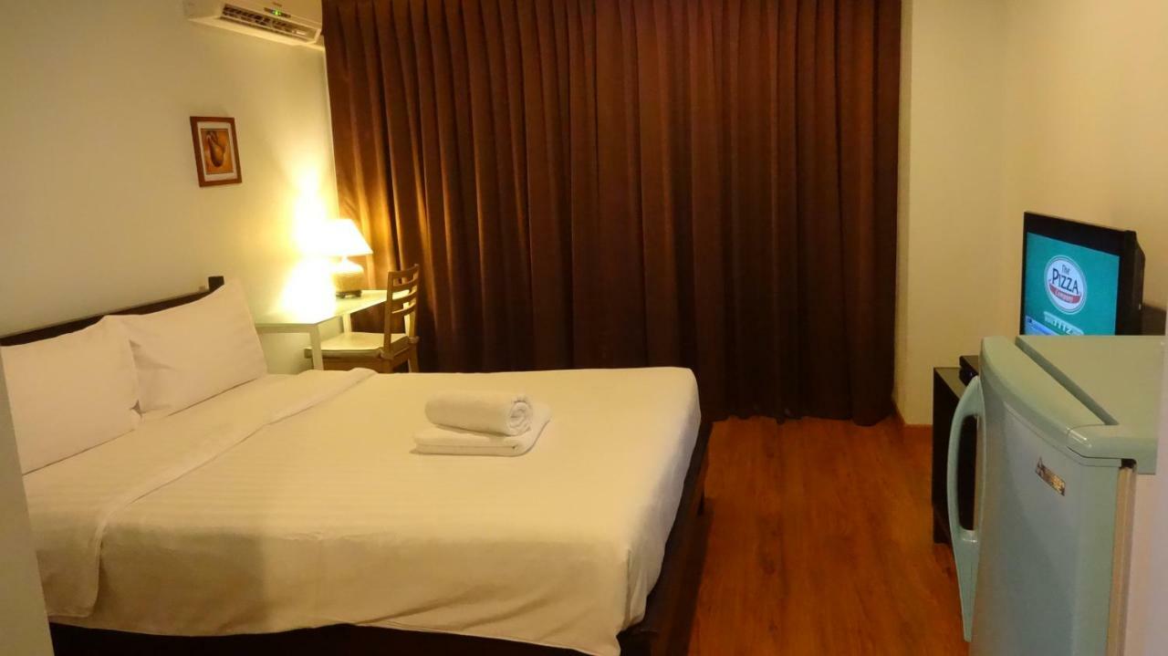 Mango Bedroom Inn Бангкок Экстерьер фото